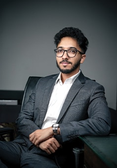  Vansh Gurnani